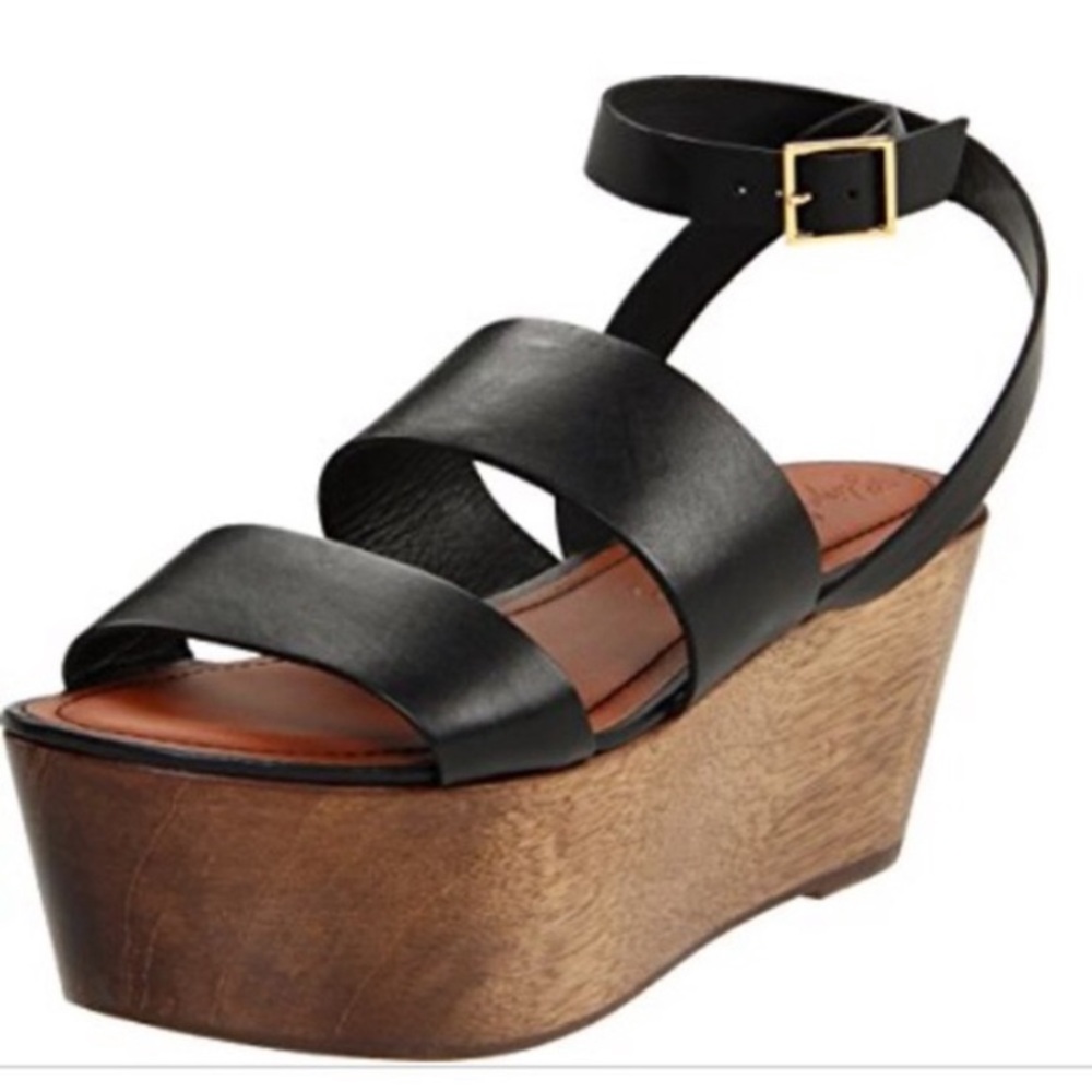 Elizabeth & James Bax Black Platform Sandal 9